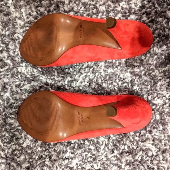 Madewell red suede peep-toe pumps, size 6 (fit is 5.5) - Picture 3 of 3